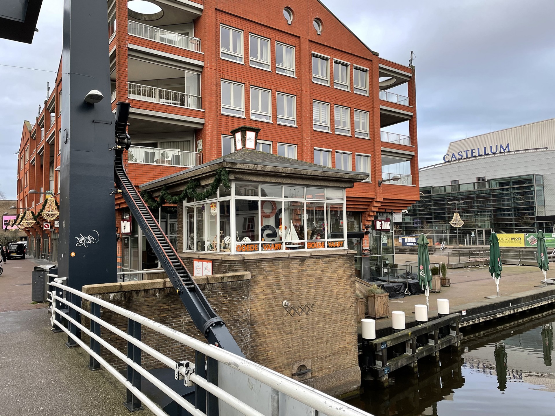 Brugwachtertje aan den Rijn