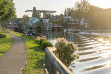 Via het jaagpad van en naar Koudekerk