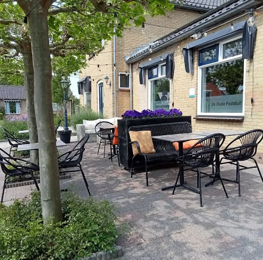 Foto 2 van 2