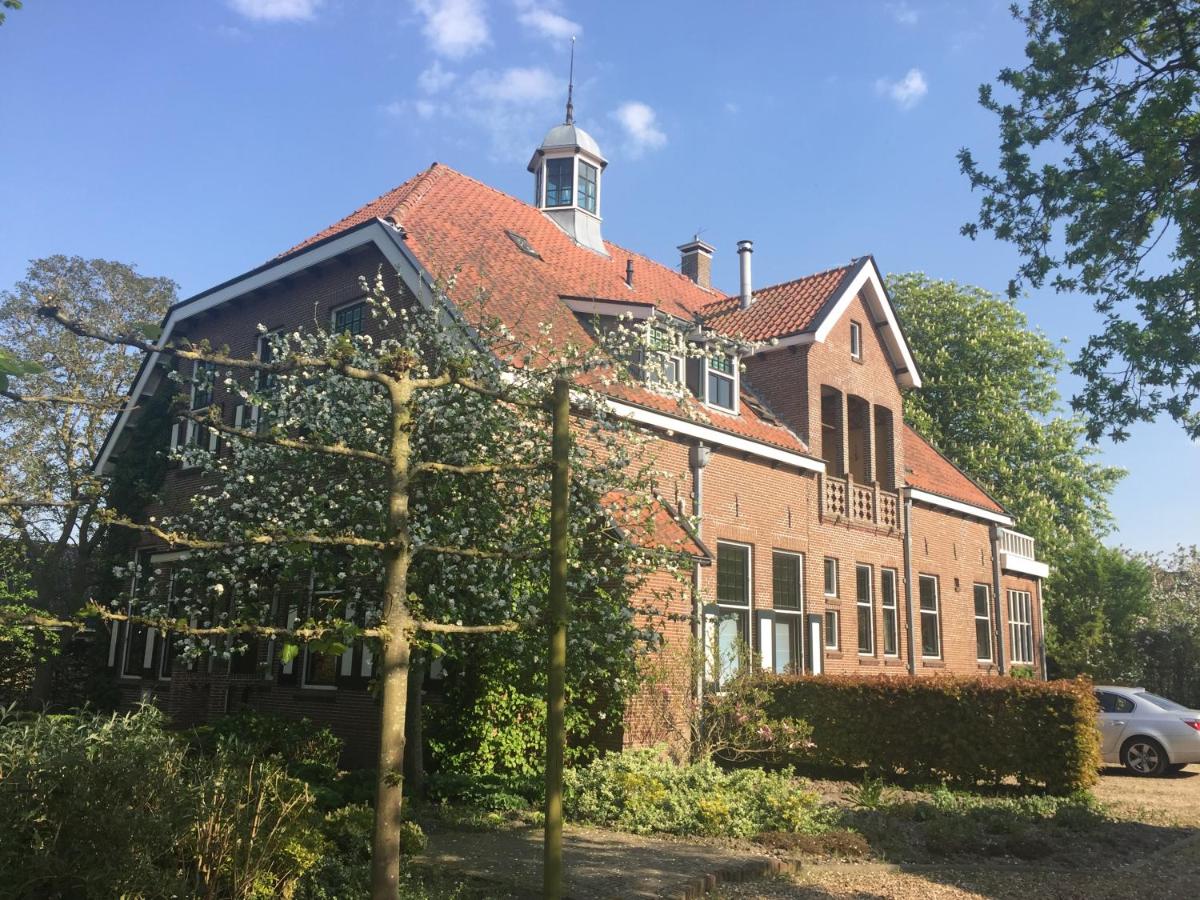 Foto 1 van 5