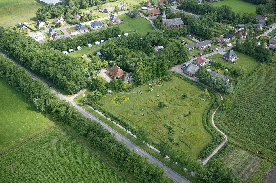 Foto 1 van 3