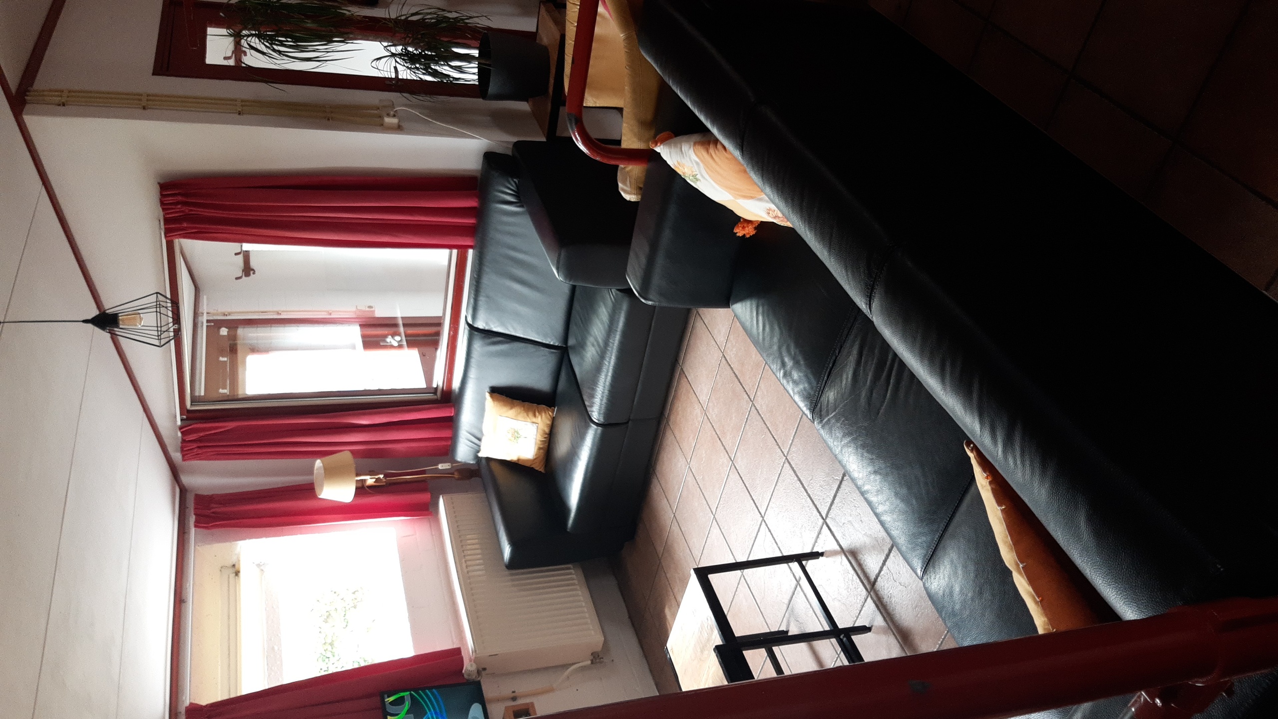 Photo 6 of 7