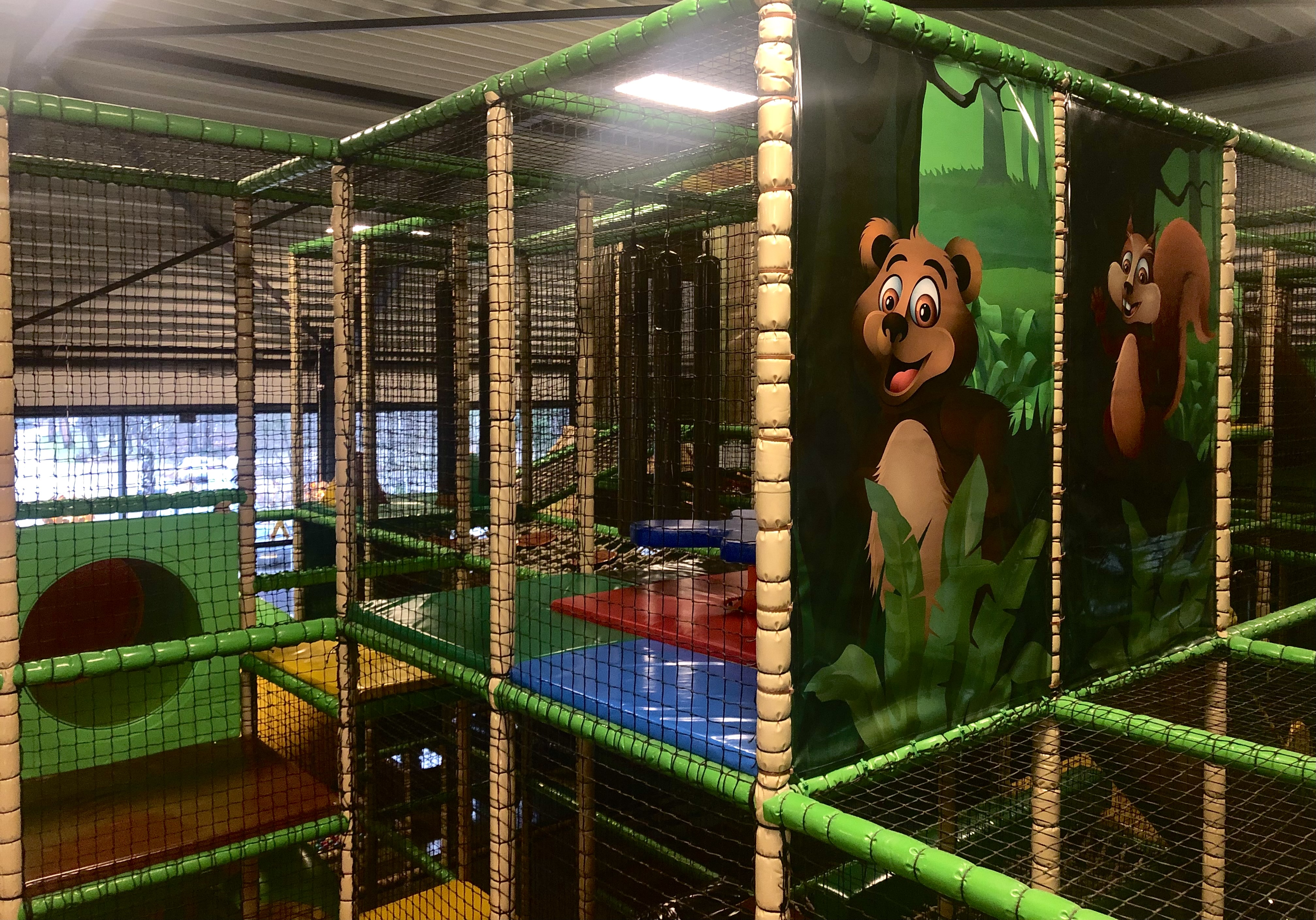 Bovenkant Binnenspeeltuin de Tol