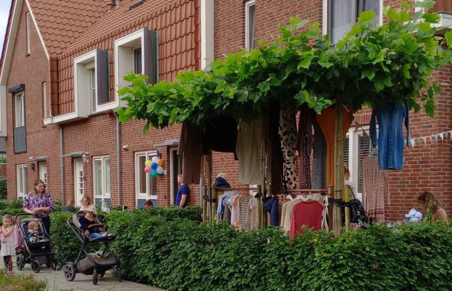 Rommelroute kleding