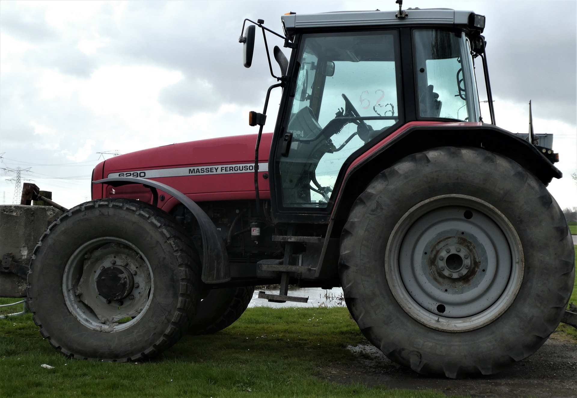 Tractor