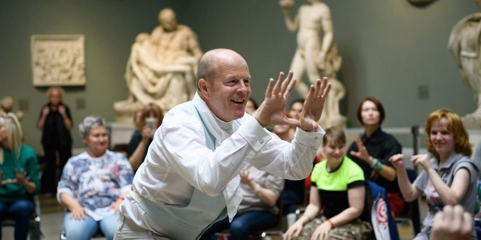 Dansen bij Dementie door Andrew Greenwood en talkshow