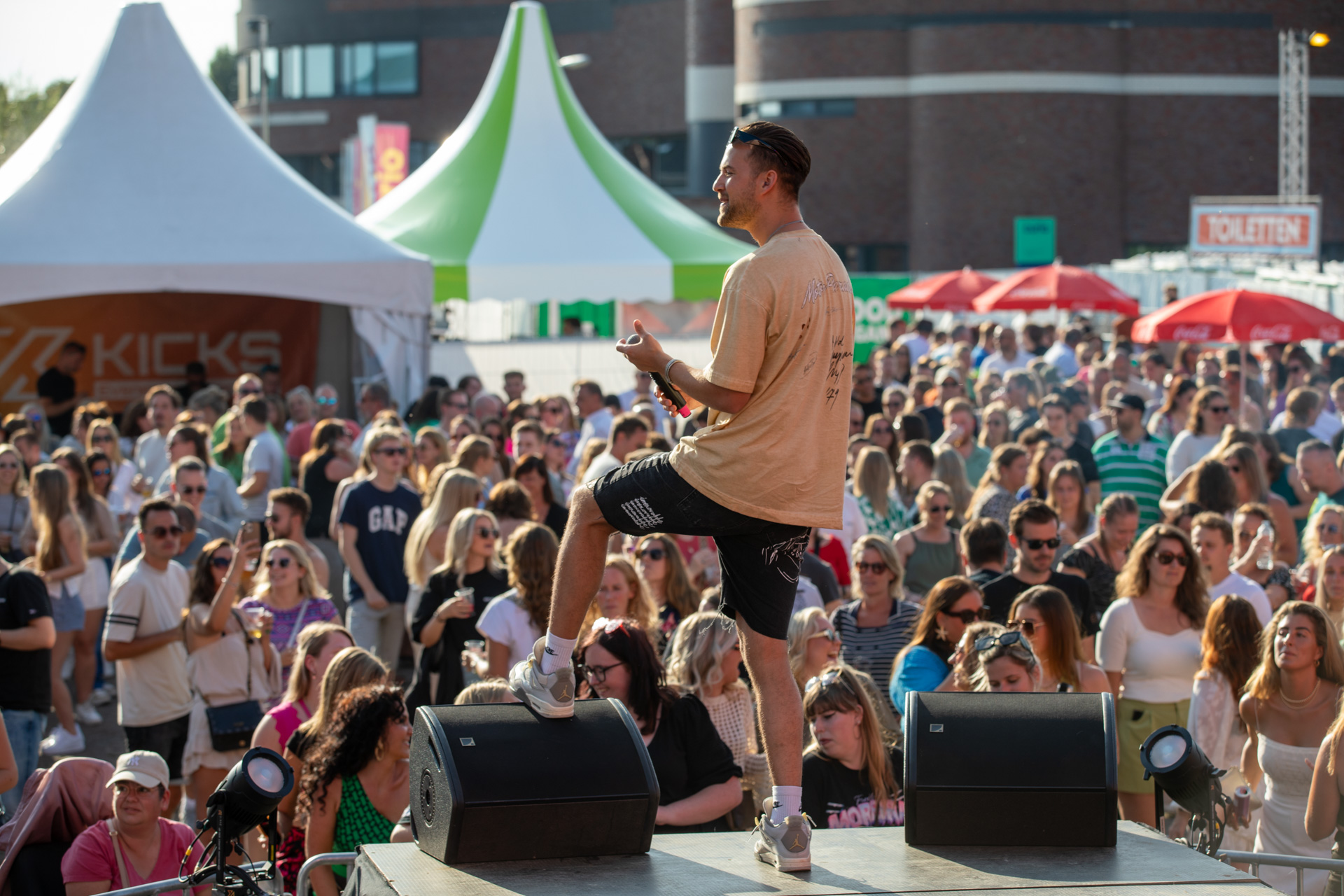 Warmdraaien The 90's Party