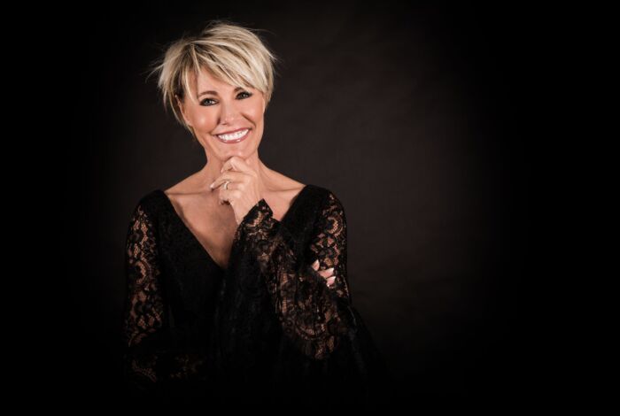 Dana Winner, 15 apr 2023