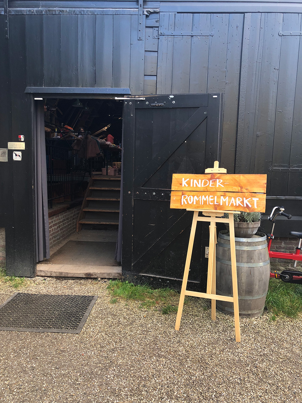 Kinderrommelmarkt bij Molen de Ster