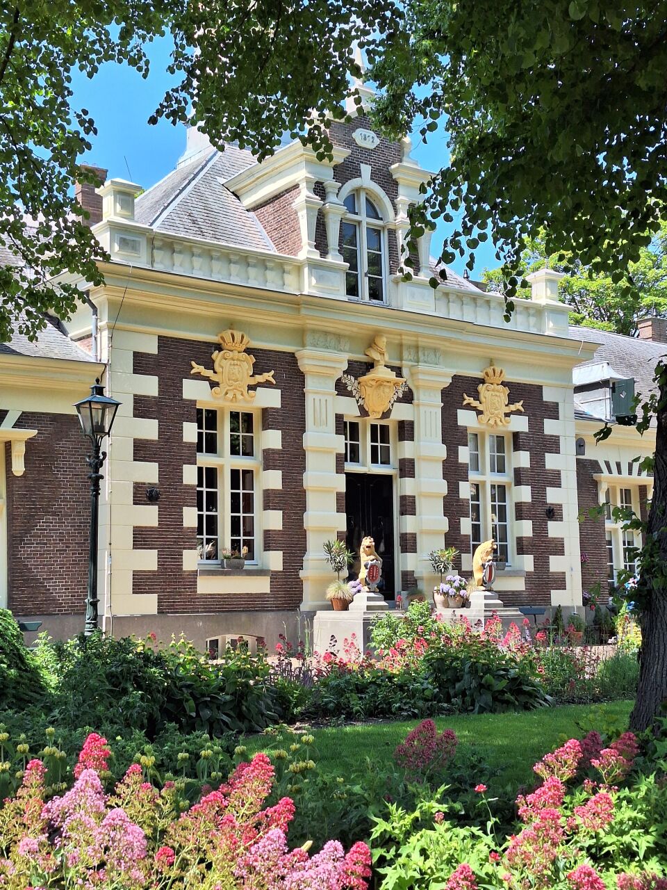 regentenhuis-asylplein-brielle-voorne-aan-zee