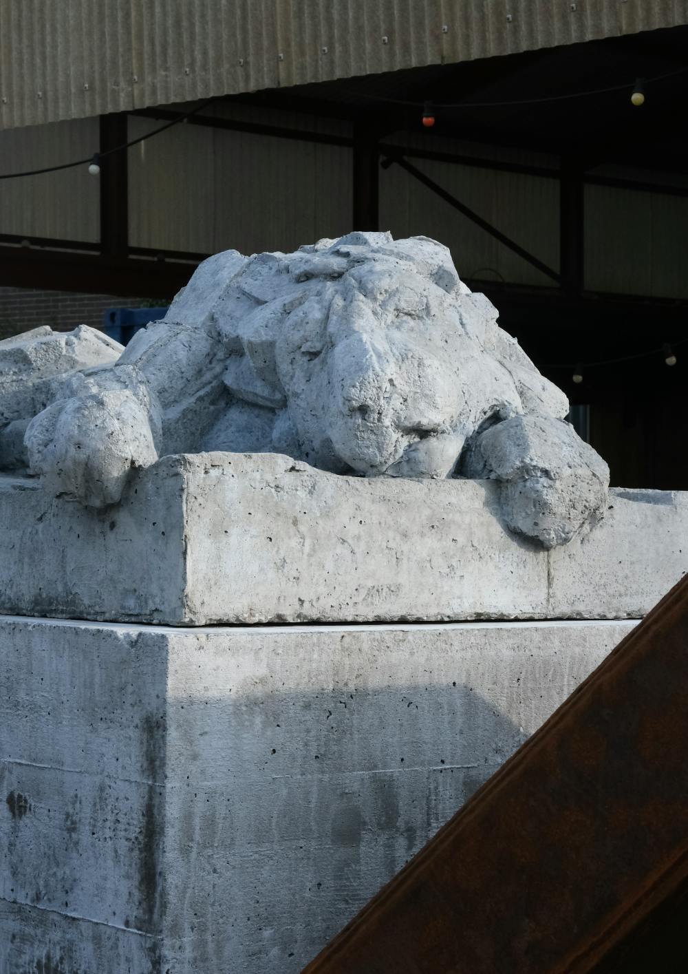 Detail uit Graf van de Onbekende Kunstenaar
