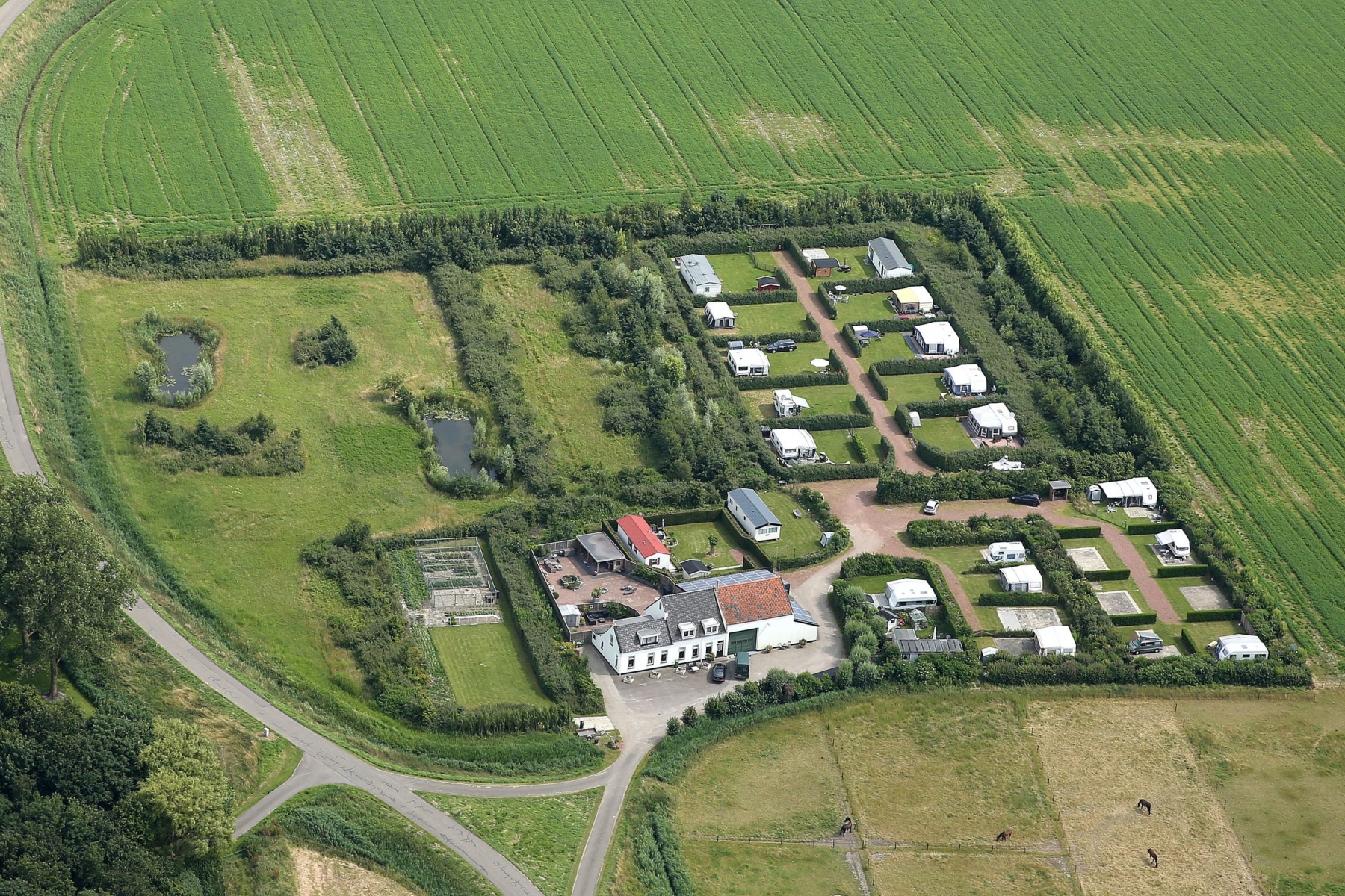 Bovenaanzicht camping Klapwijk