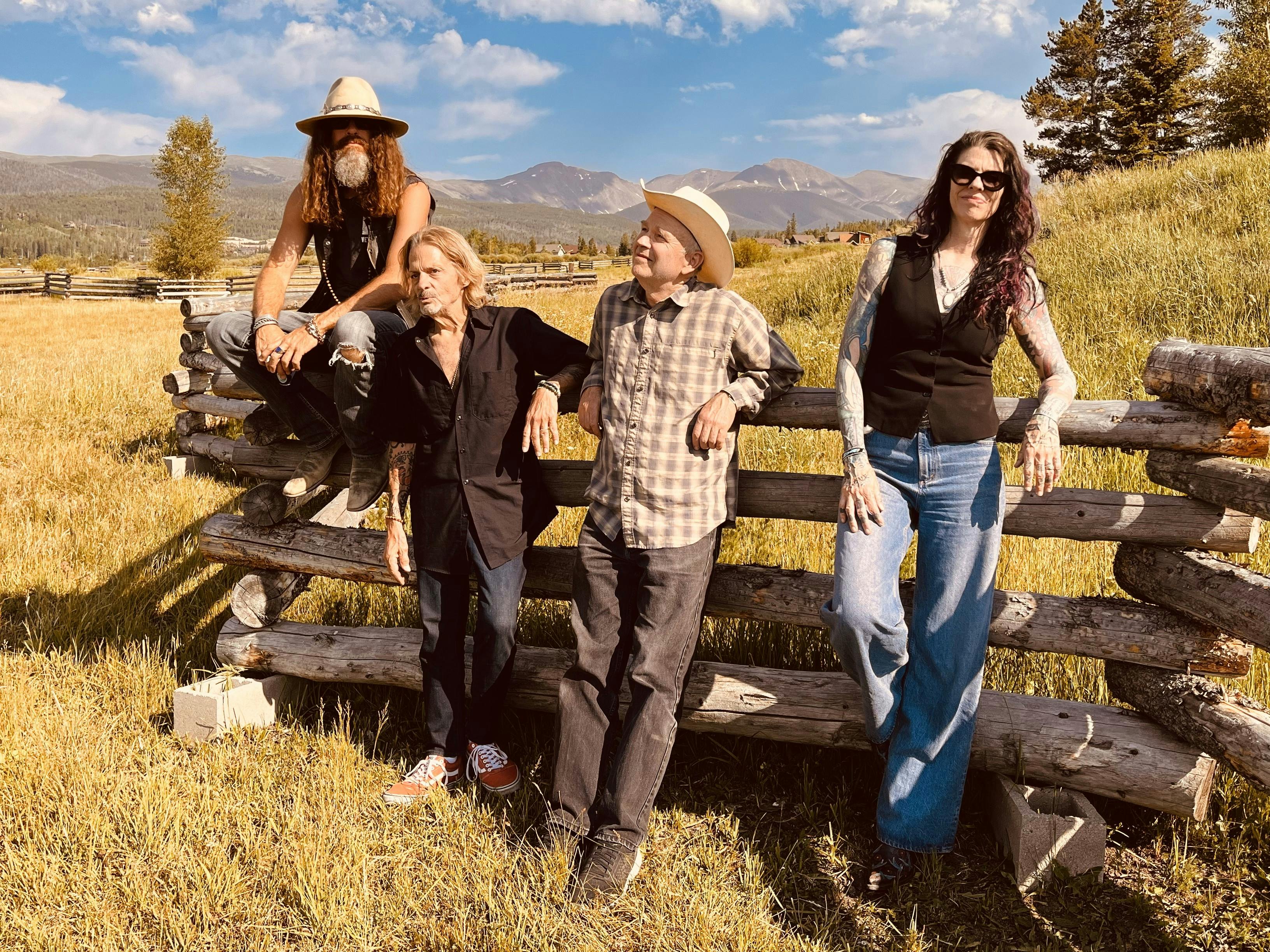 Ryan Chrys & The rough cuts