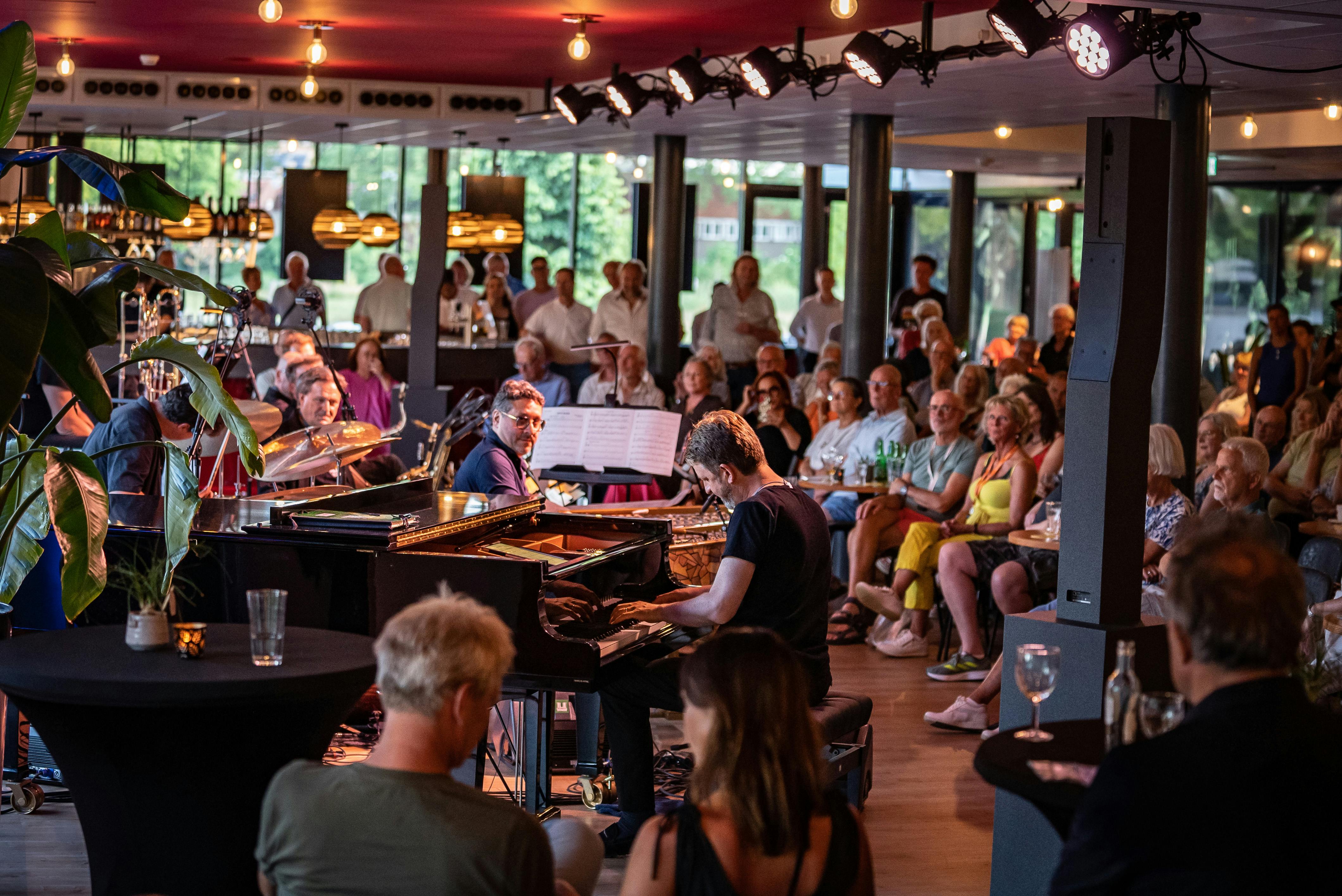 Zeeland Jazz Festival | Foyer Schouwburg Middelburg