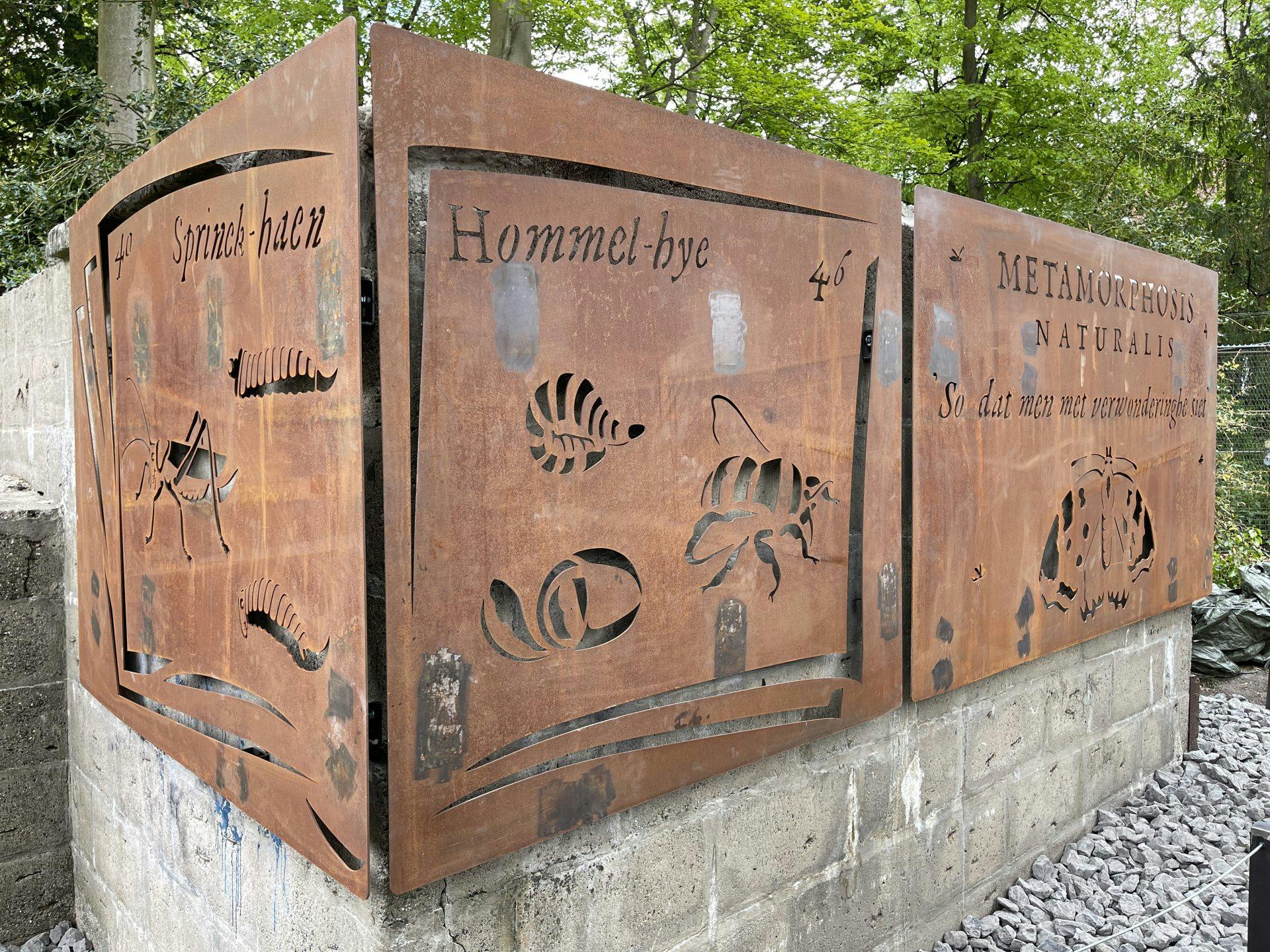 Gedenkteken Johannes Goedaert in Molenwaterpark