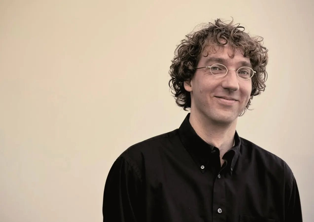 Organist Léon Berben speelt in Brouwershaven muziek wat is gecomponeerd tussen 1550 en 1790.