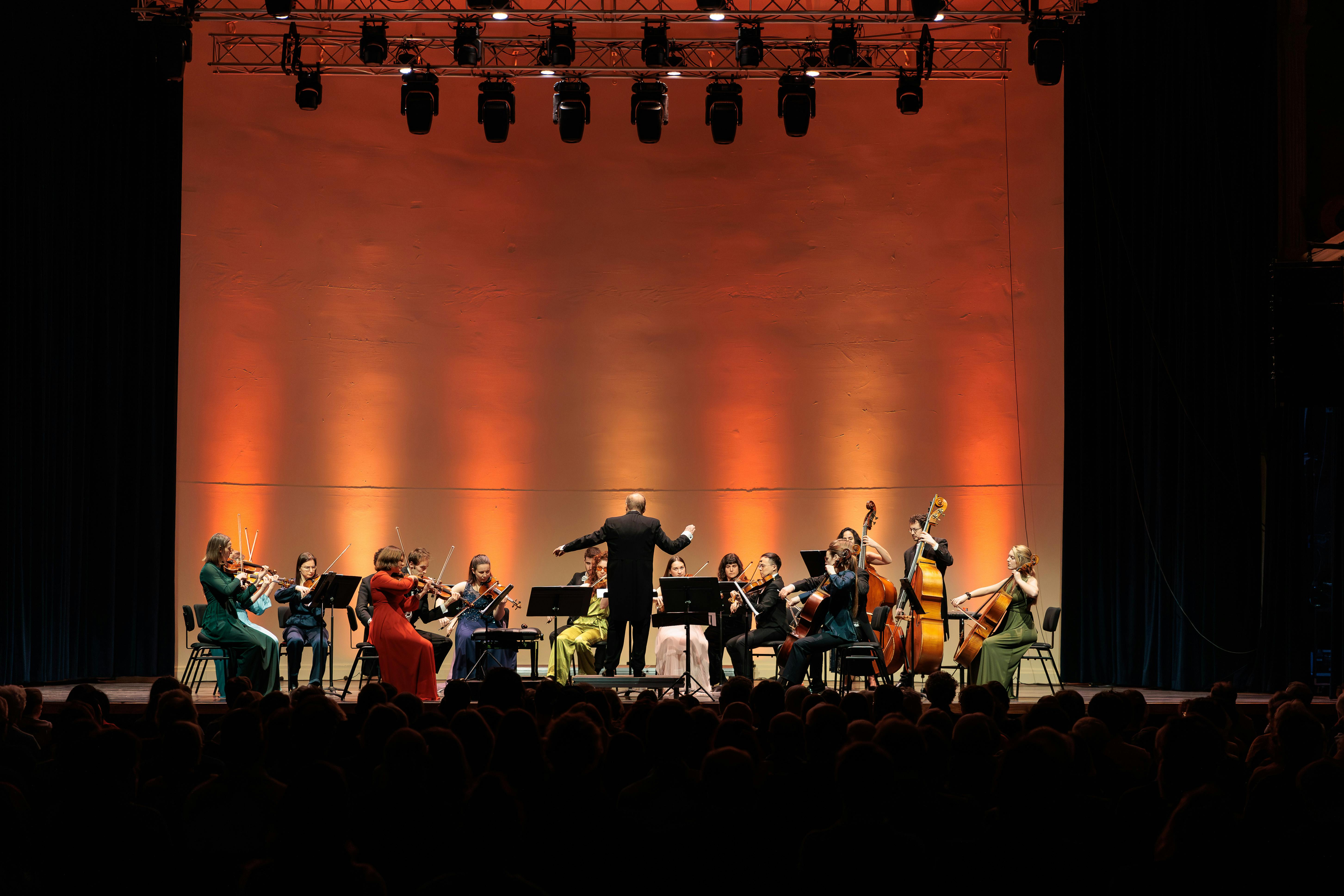 Ciconia - The Hague String Orchestra
