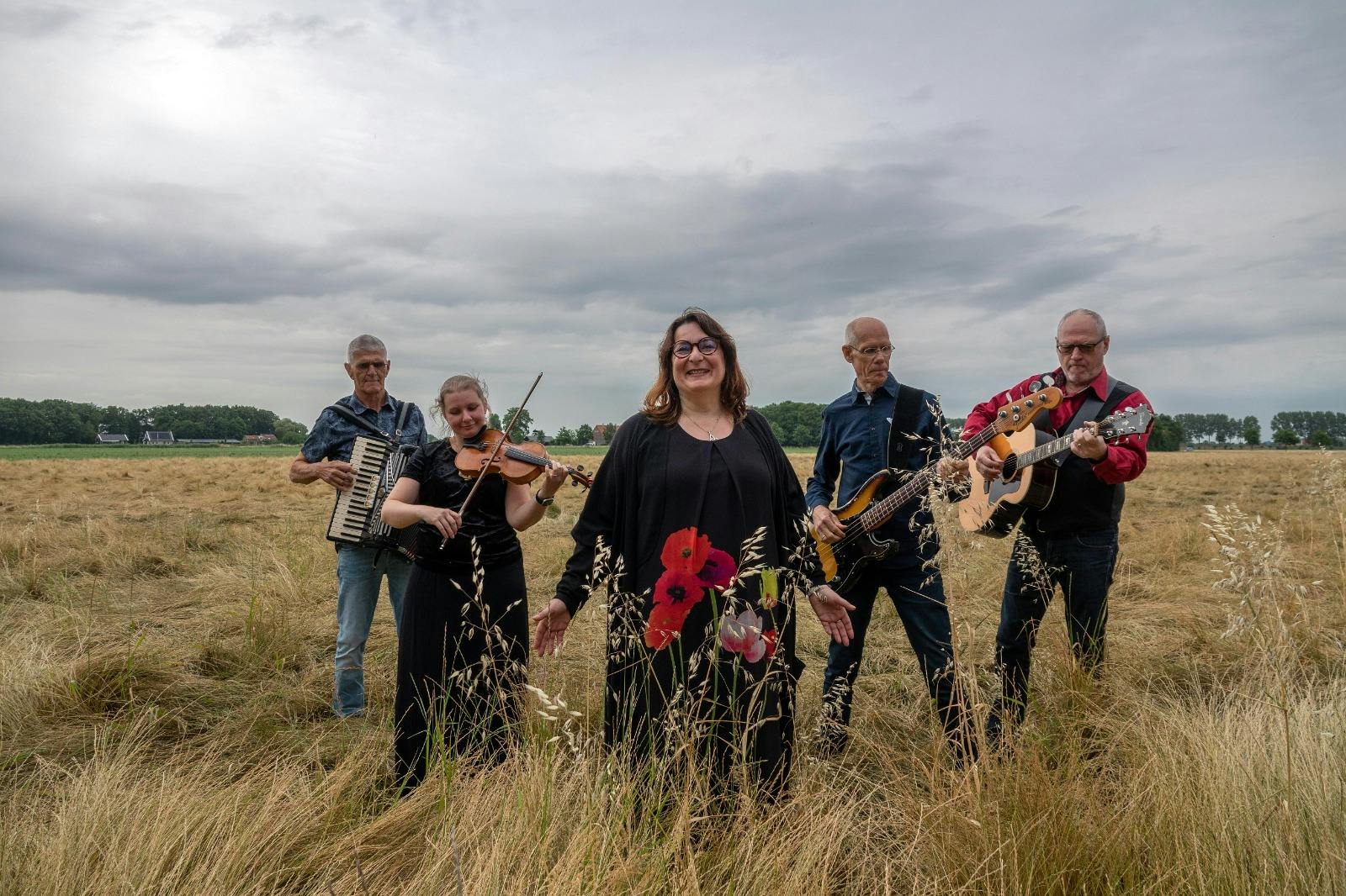 een akoestische folkband