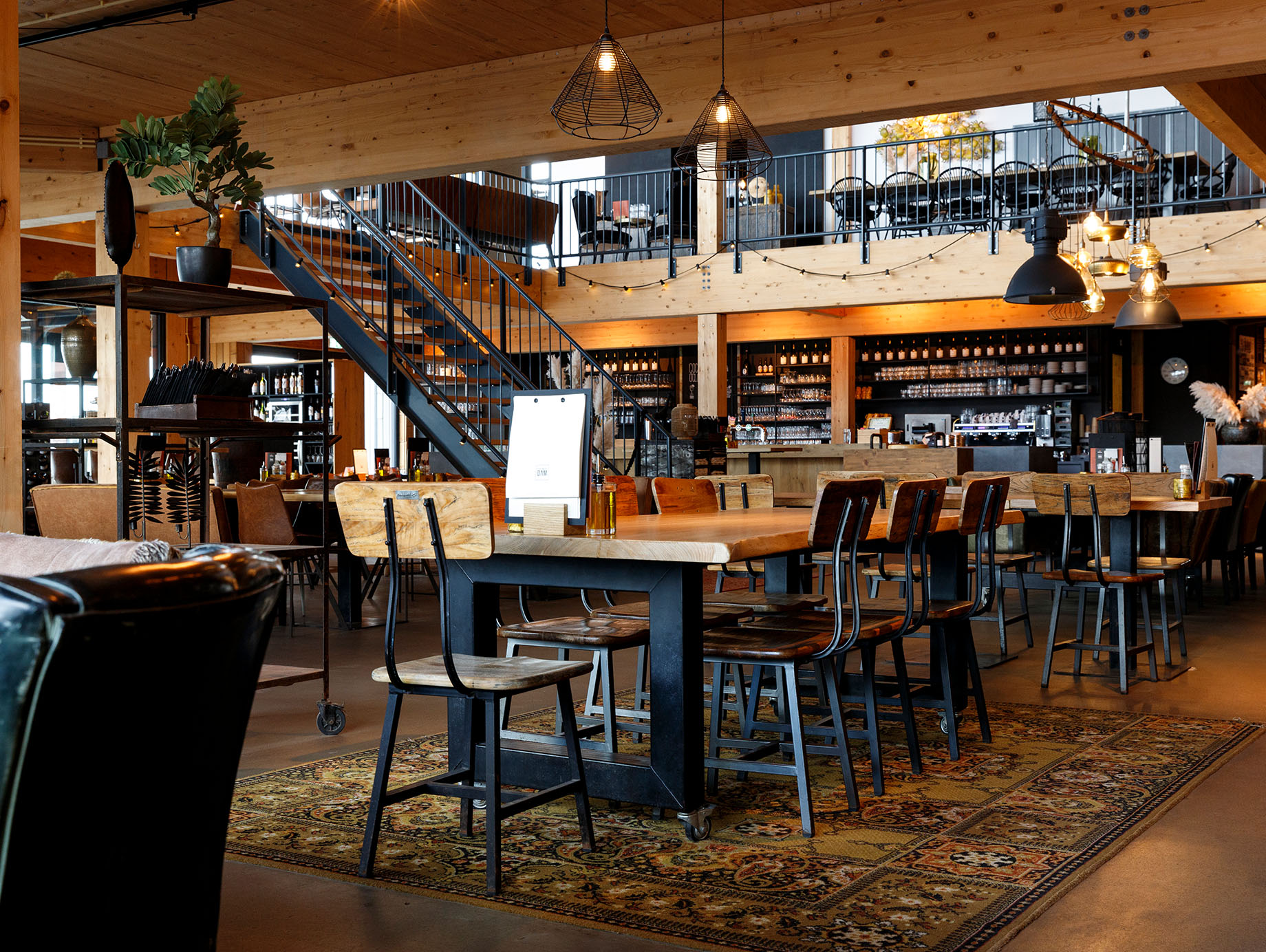 Restaurant 2