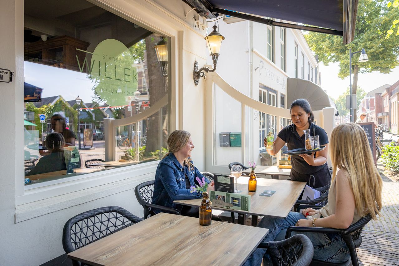 Terras stadscafe Willeke