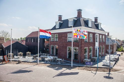 Hotel-restaurant