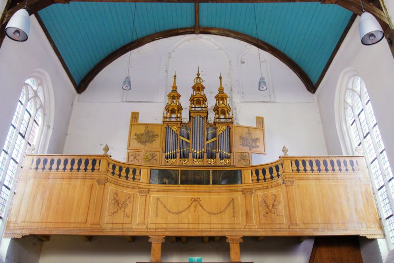Een orgel in de kerk van Oosthuizen