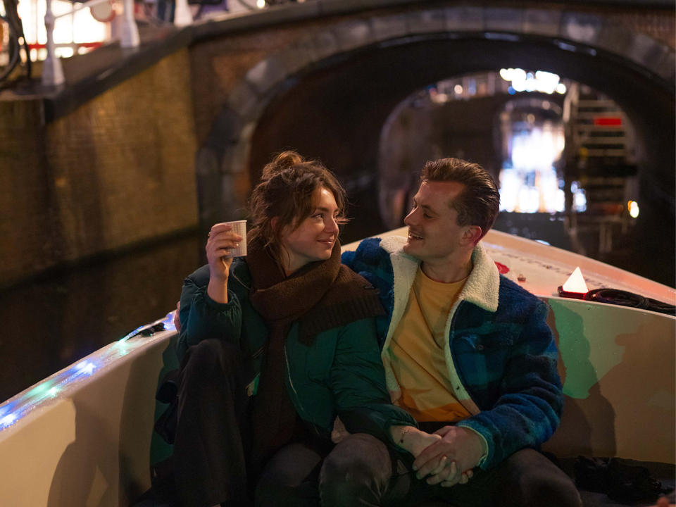 Rondvaart over de Delftse grachten tijdens Lichtjesavond