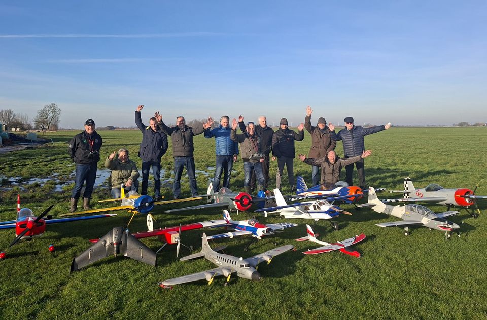 Kom kijken op 26 27 em 28 Juni bij de Flyinn the Eagles te Hieslum