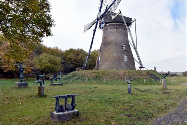 Molen Vlierden - Beeldentuin Coppens