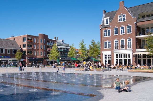 Ein Wasserspielplatz im Zentrum von Hoogeveen.
