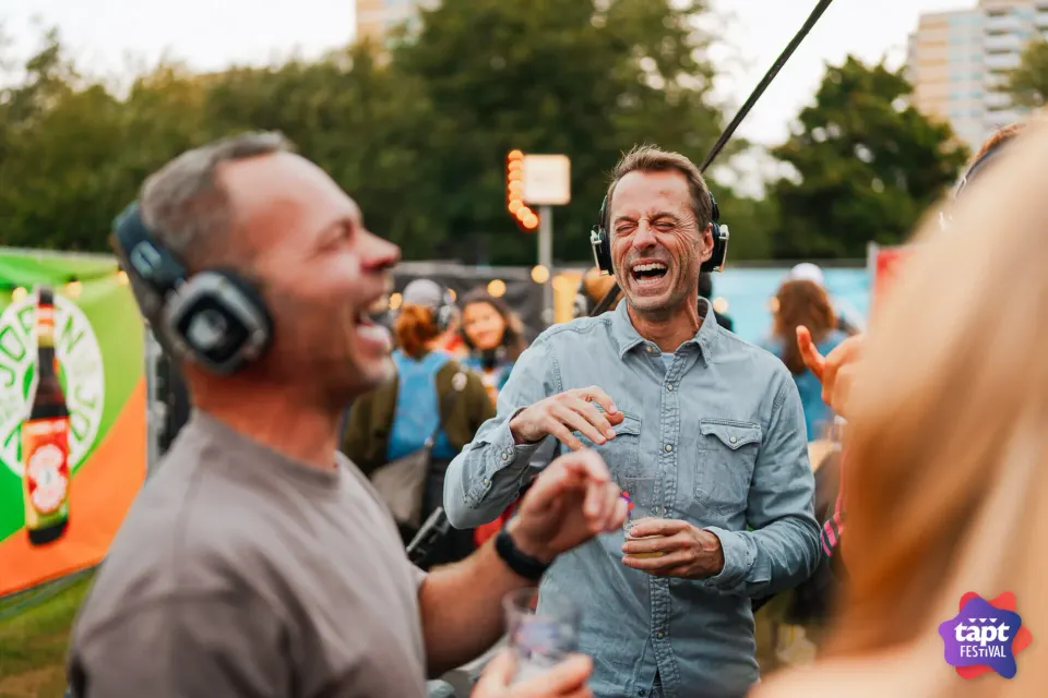 Bier- en borrelfestival TAPT bij Park Matilo in Leiden