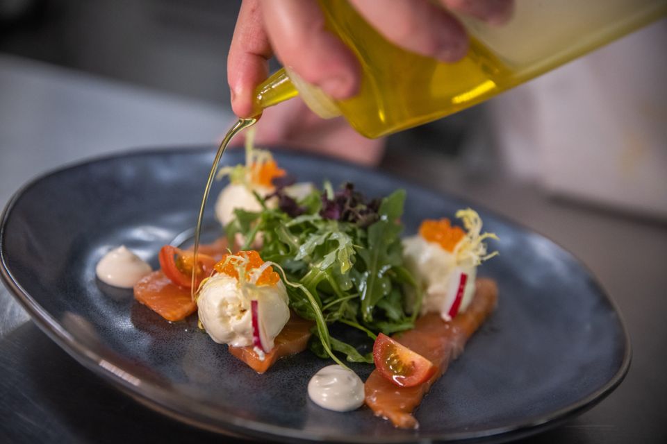 Chef werkt gerecht af bij Restaurant BØFF