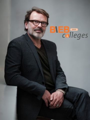 College | Menselijkheid in digitale tijden