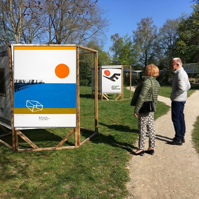 Buitenexpositie "Jan Loman, veelzijdig kunstenaar" in park Overtuin Beetsterzwaag