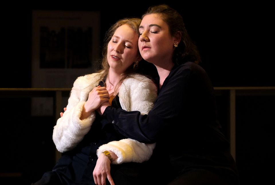 Barokopera La Calisto: twee operazangeressen