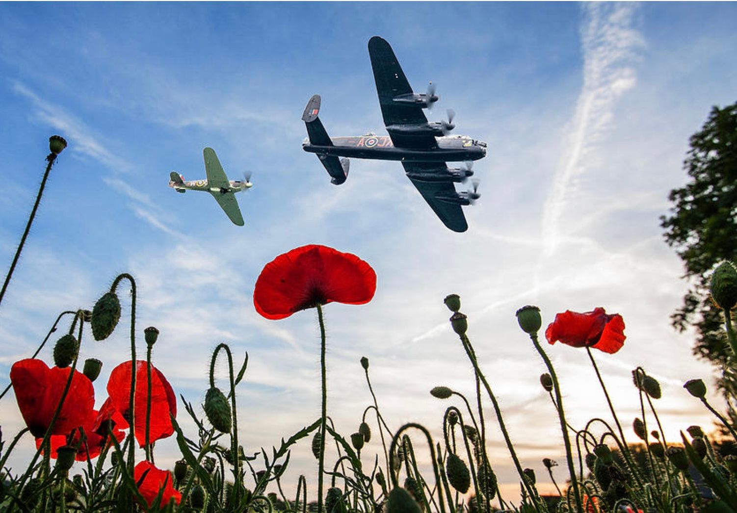 WOII: Lancaster en Spitfire