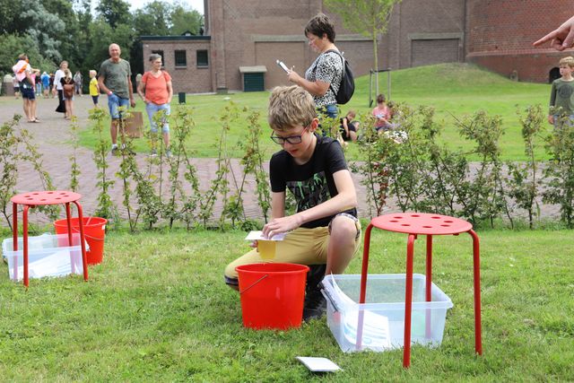 Kinderactiviteiten bij het Woudagemaal: spetterende proefjes met water