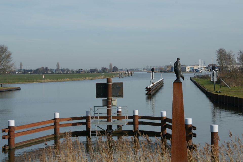 Elfstedentocht beeld Aukje in Stavoren