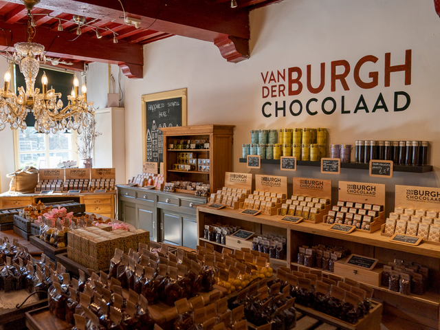 Binnen bij Chocolade winkel Van der Burgh Chocolaad