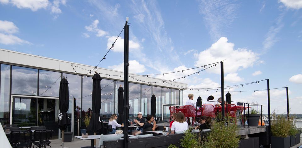 Bold Rooftopbar Maastricht terrace overview windows