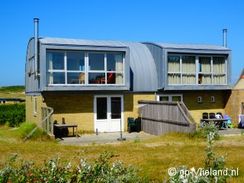 vakantiehuis voor 2-6 personen in de duinen bij het strand