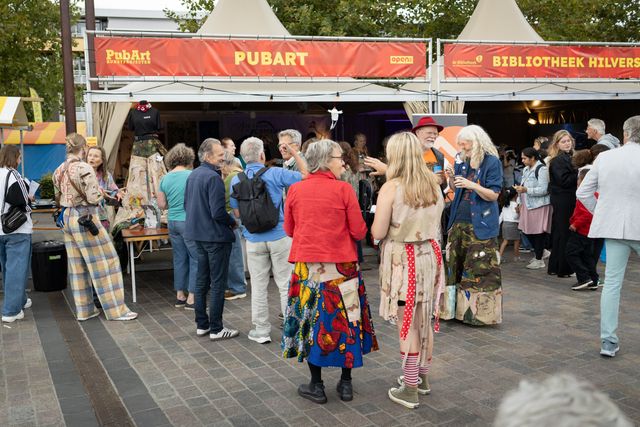 Pubart- Dansen en de vrijheid vieren