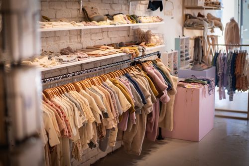 Kleding van Pearls & Swines