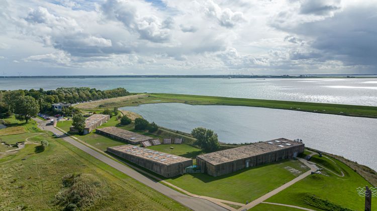 Op-Schouwen-Duiveland-Watersnoodmuesum-Foto-Uit-De-Lucht