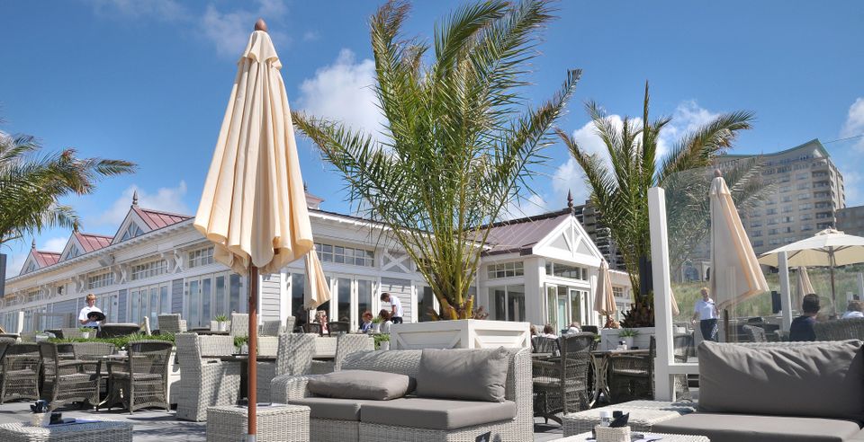 Breakers Beach House - terrace