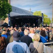 Wijnbar de Buren Live