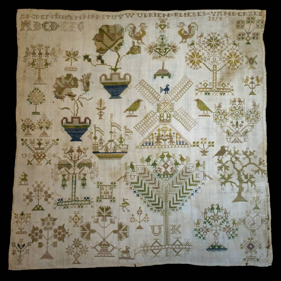 Foto merklap uit collectie felicia van Deth en foto Chapeau fotograaf Caroline Penris