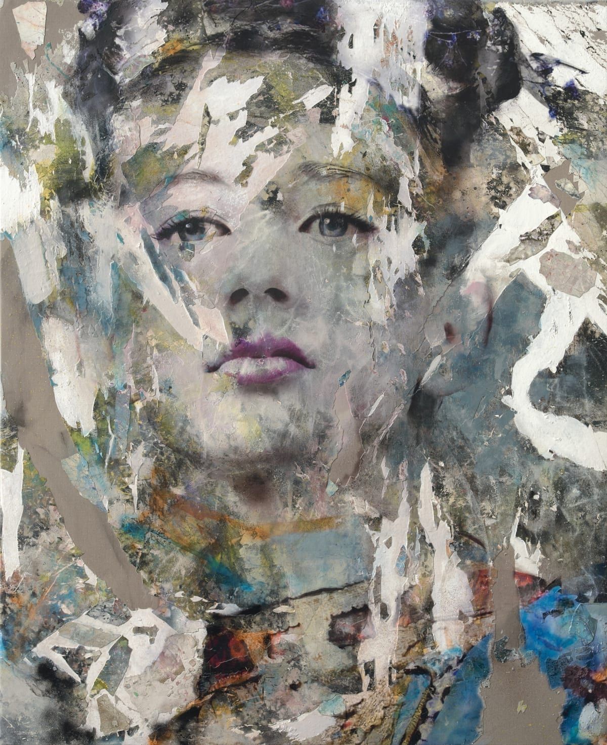 Kleurrijk schilderij met het portret van een vrouw