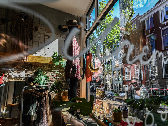 Shoppen bij pleck in Delft