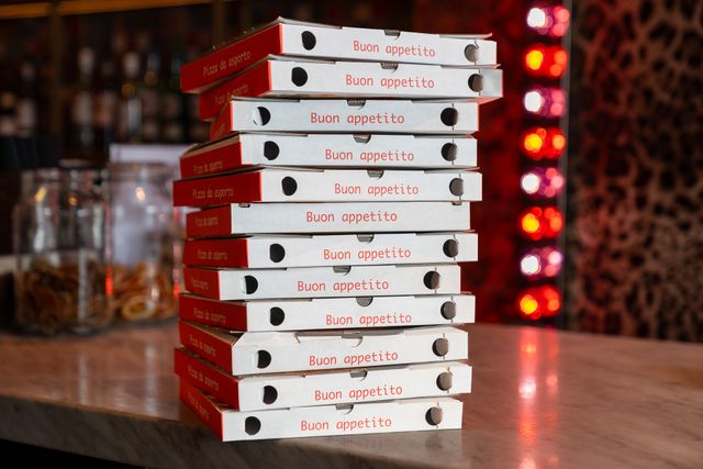 Afbeelding pizza dozen van Aperitivo voor afhaal